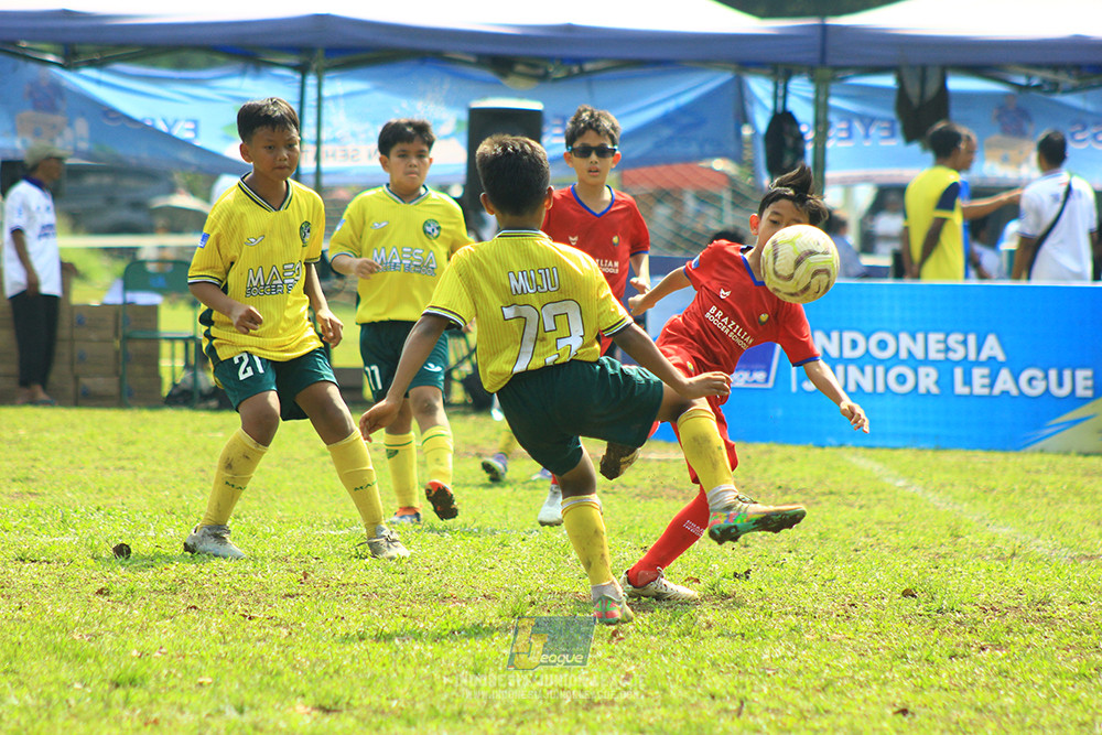 ijl u10 210925 brazillian soccer senayan vs maesa pararaider army