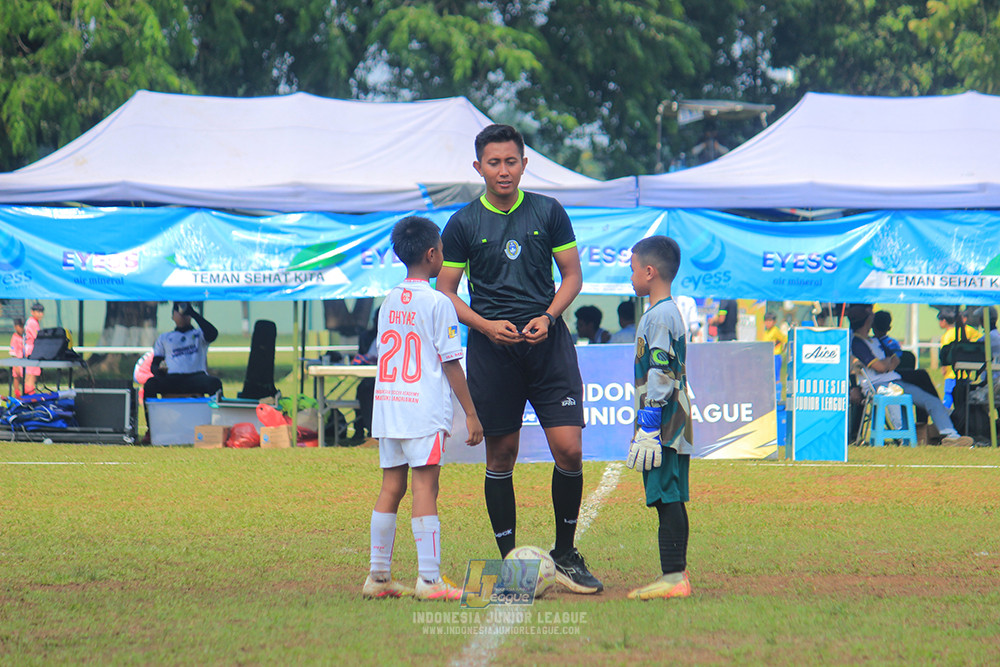 ijl u10 210925 isa marzuki bandriawan vs folk football academy