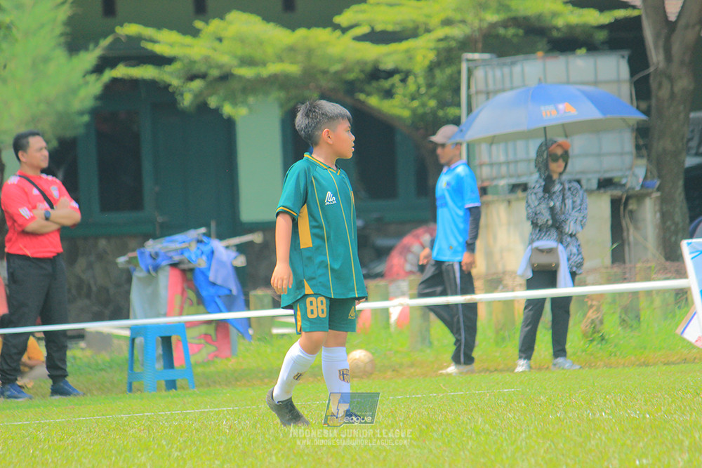 ijl u10 210925 isa marzuki bandriawan vs folk football academy