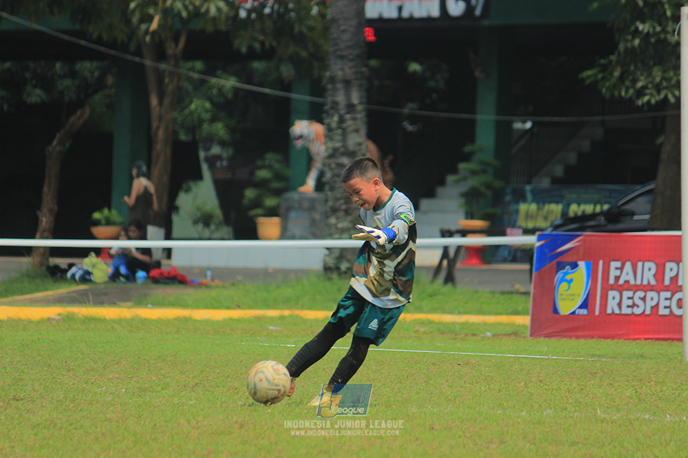 ijl u10 210925 isa marzuki bandriawan vs folk football academy