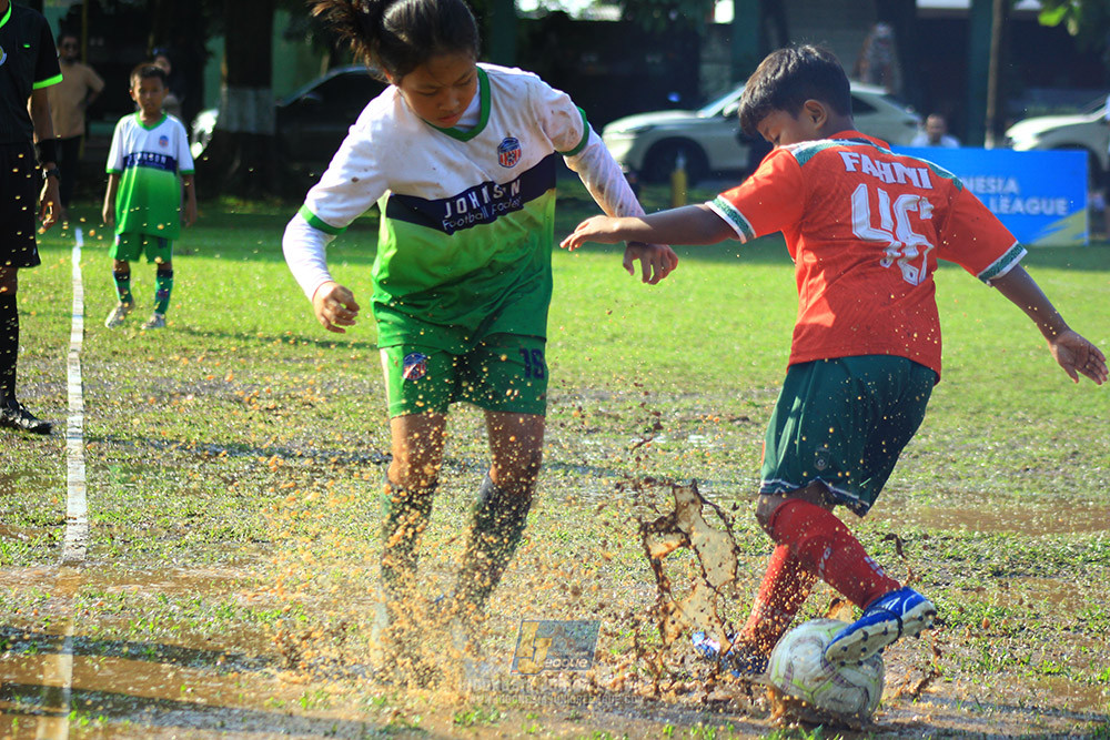 ijl u10 210925 wiradhika soccer vs johnson sports academy