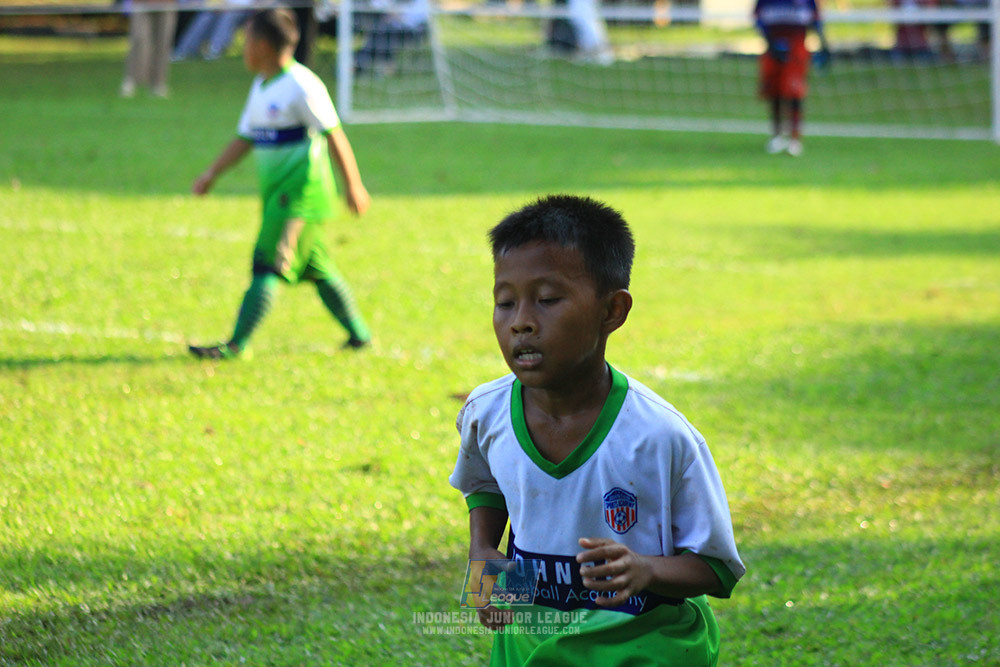 ijl u10 210925 wiradhika soccer vs johnson sports academy