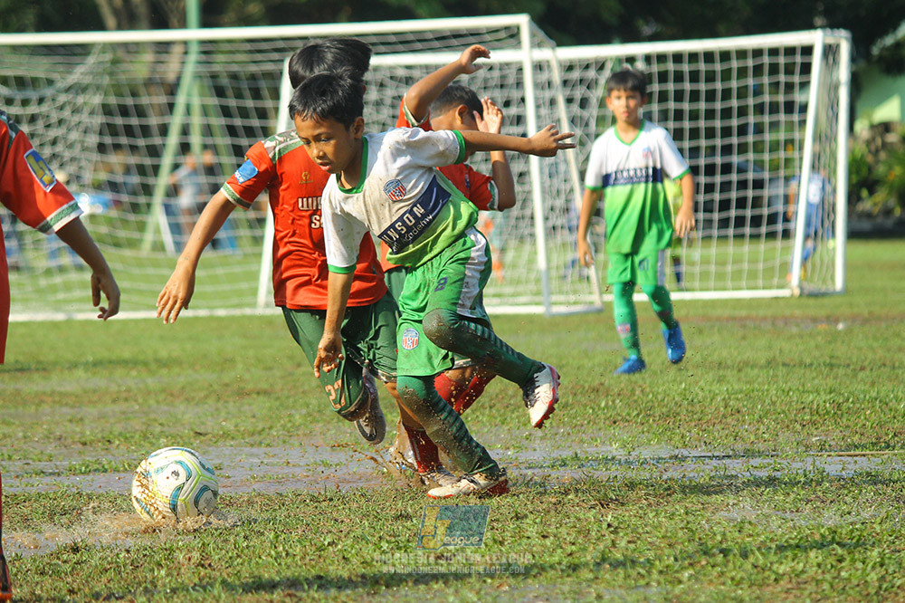 ijl u10 210925 wiradhika soccer vs johnson sports academy