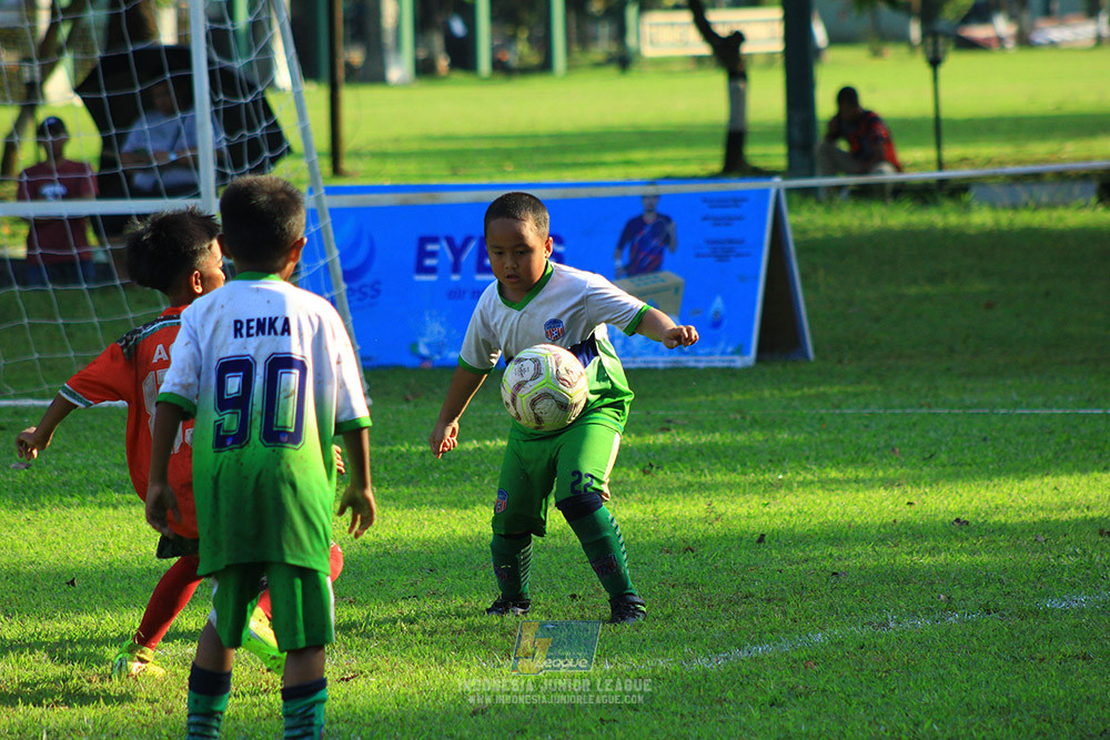 ijl u10 210925 wiradhika soccer vs johnson sports academy