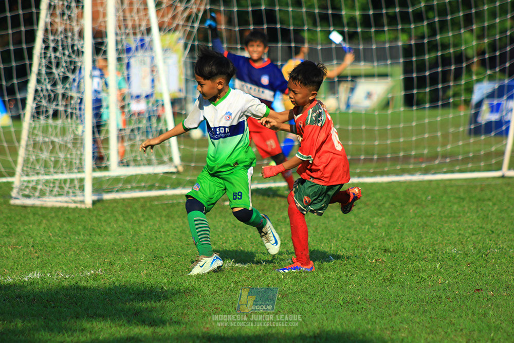 ijl u10 210925 wiradhika soccer vs johnson sports academy
