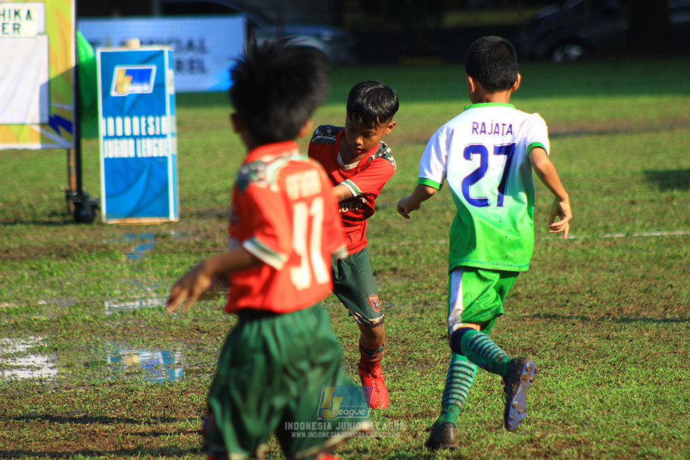 ijl u10 210925 wiradhika soccer vs johnson sports academy