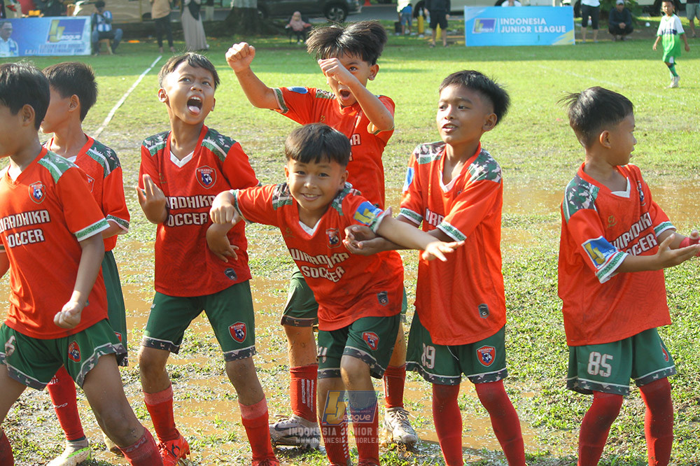 ijl u10 210925 wiradhika soccer vs johnson sports academy