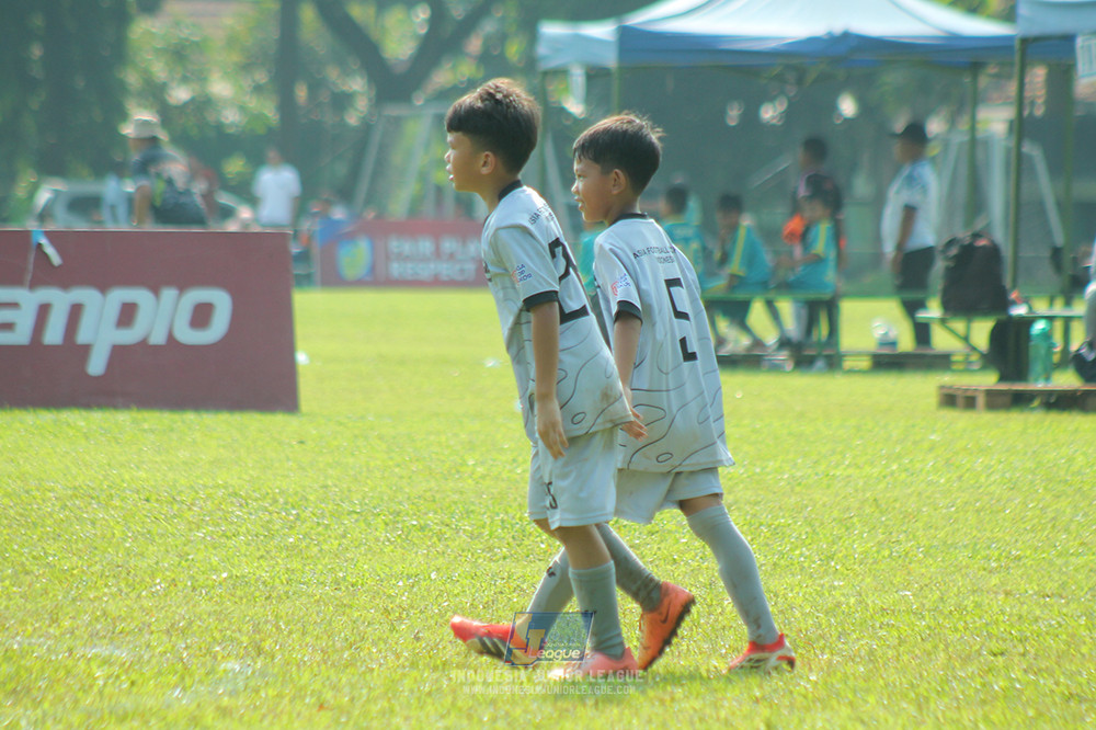 ijl u11 030526 asia football school vs soccer future lab