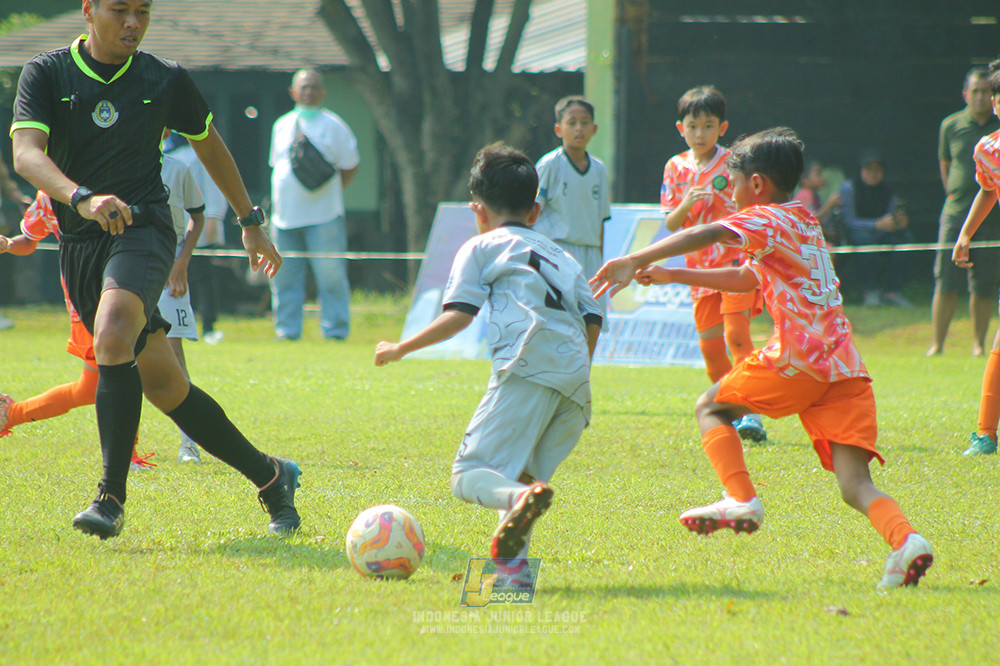 ijl u11 030526 asia football school vs soccer future lab