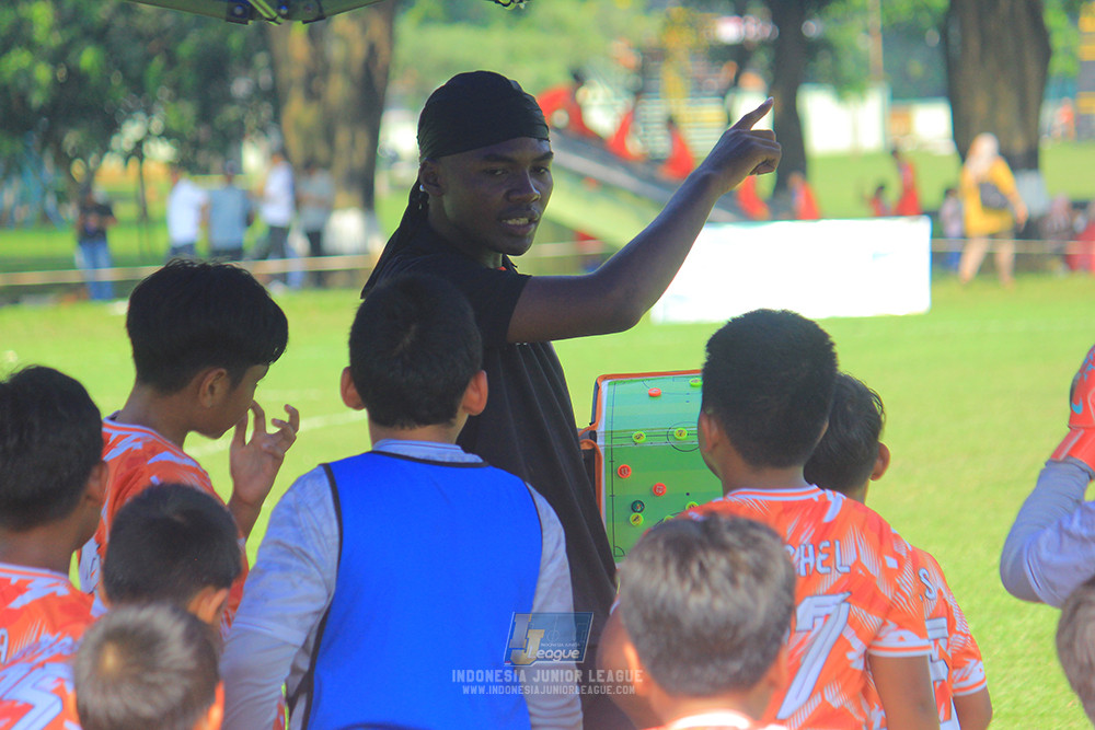 ijl u11 030526 asia football school vs soccer future lab