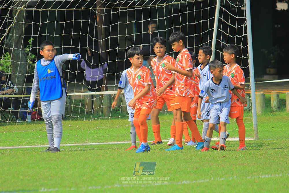 ijl u11 030526 asia football school vs soccer future lab