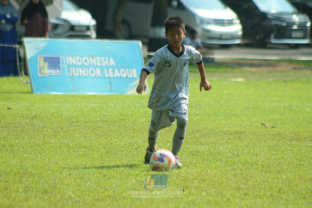 ijl u11 030526 asia football school vs soccer future lab