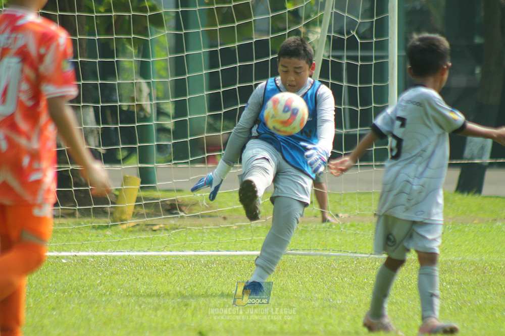 ijl u11 030526 asia football school vs soccer future lab