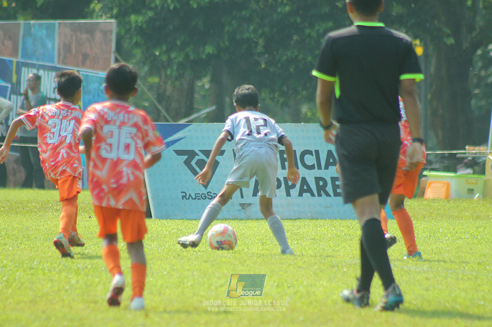 ijl u11 030526 asia football school vs soccer future lab