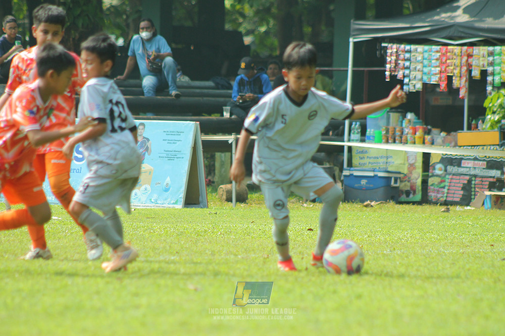 ijl u11 030526 asia football school vs soccer future lab