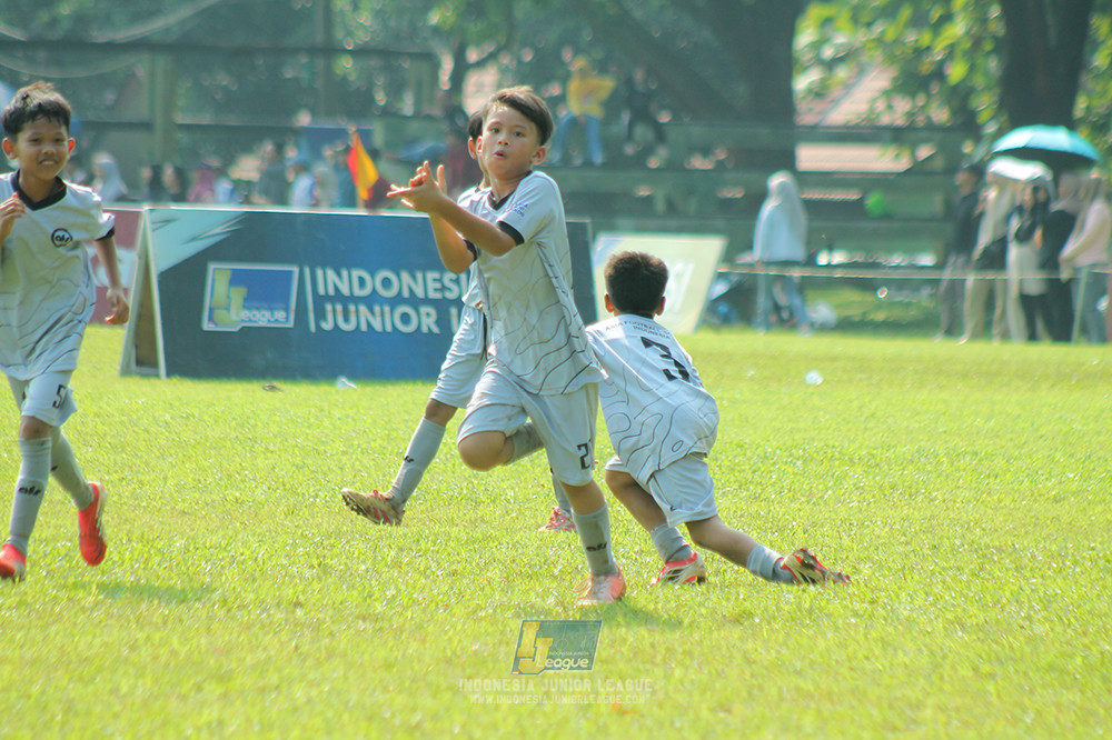 ijl u11 030526 asia football school vs soccer future lab