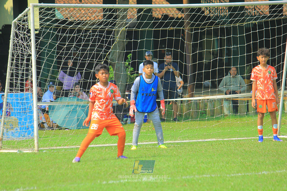 ijl u11 030526 asia football school vs soccer future lab