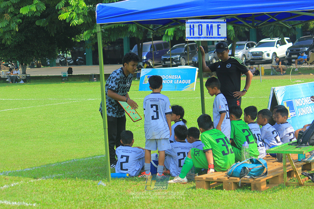 ijl u11 030526 asia football school vs soccer future lab