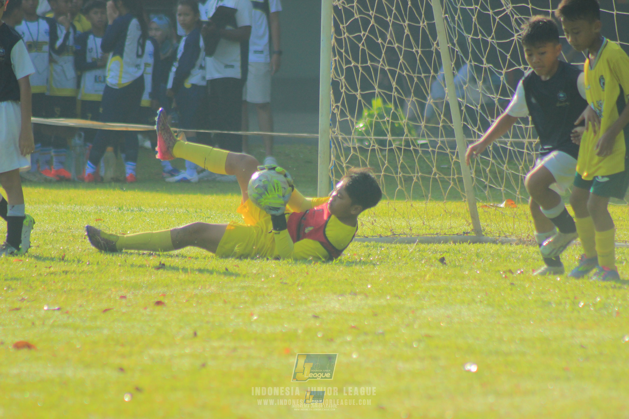 ijl u11 050426 fff academy white vs maesa pararaider white