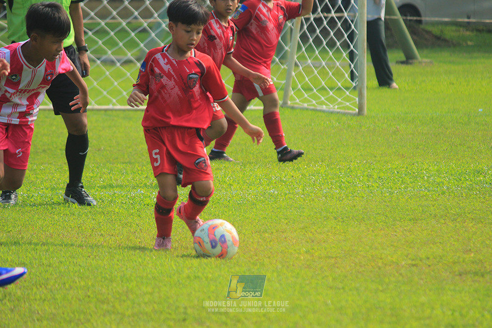 ijl u11 100526 farama fc vs serpong city soccer school