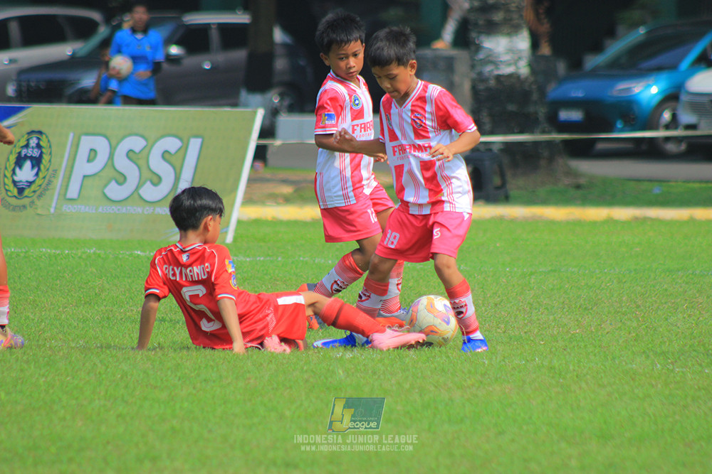 ijl u11 100526 farama fc vs serpong city soccer school