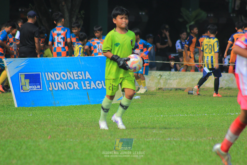 ijl u11 100526 farama fc vs serpong city soccer school