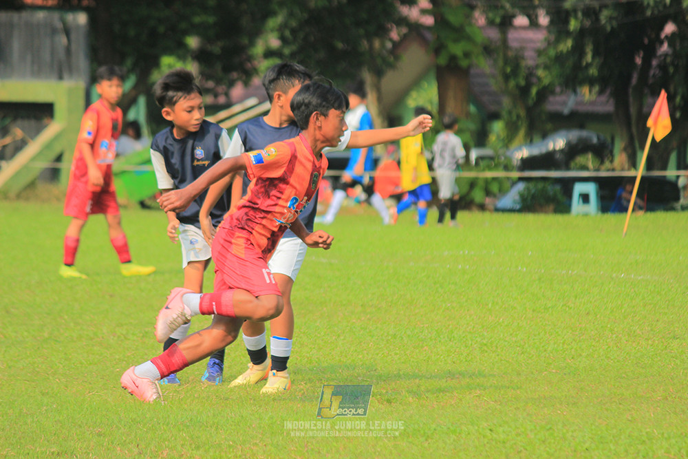 ijl u11 100526 fff academy blue vs karawang youth soccer