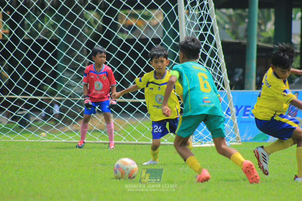 ijl u11 100526 grand young kids vs khenzi united