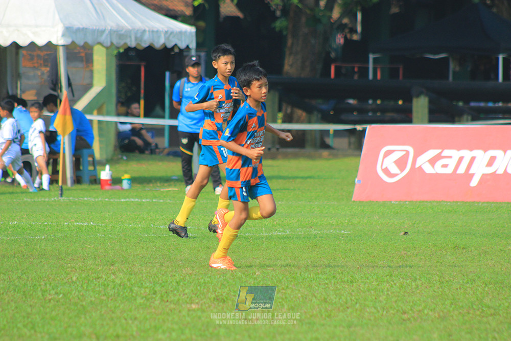 ijl u11 100526 jakarta academy soccer vs timah united