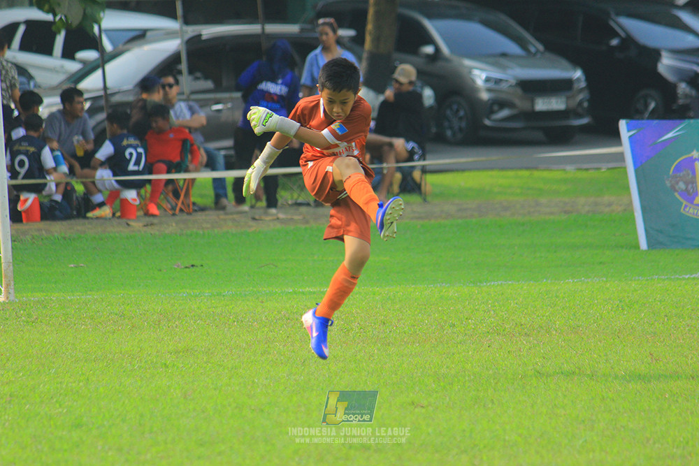 ijl u11 100526 jips soccer vs gagak muda