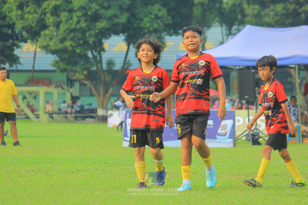 ijl u11 100526 jips soccer vs gagak muda