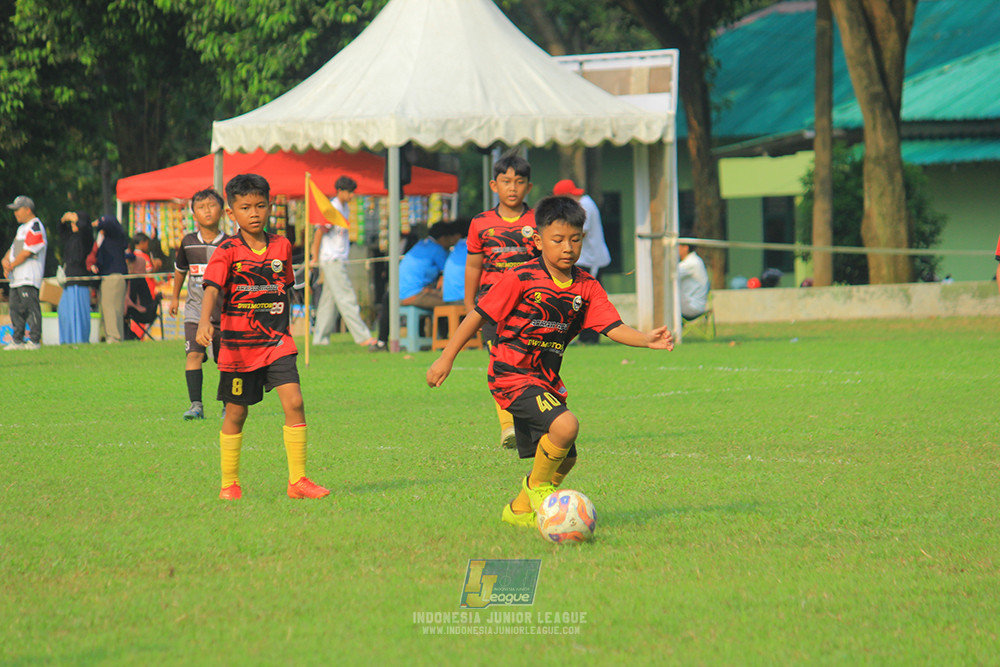 ijl u11 100526 jips soccer vs gagak muda