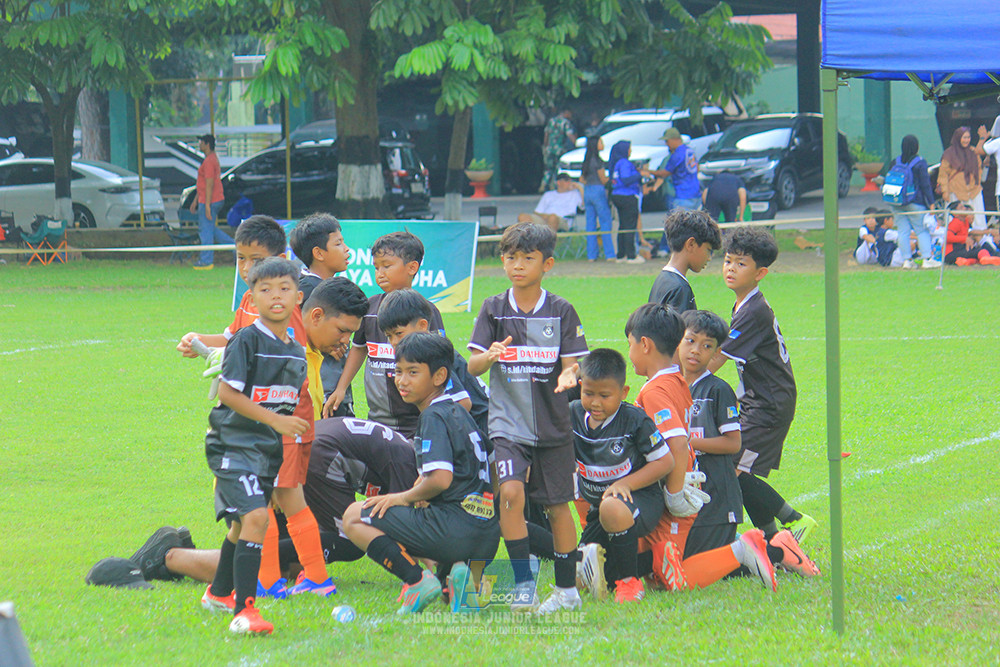 ijl u11 100526 jips soccer vs gagak muda