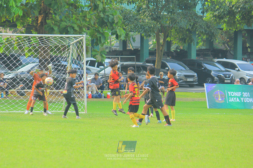 ijl u11 100526 jips soccer vs gagak muda
