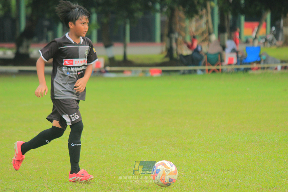 ijl u11 100526 jips soccer vs gagak muda