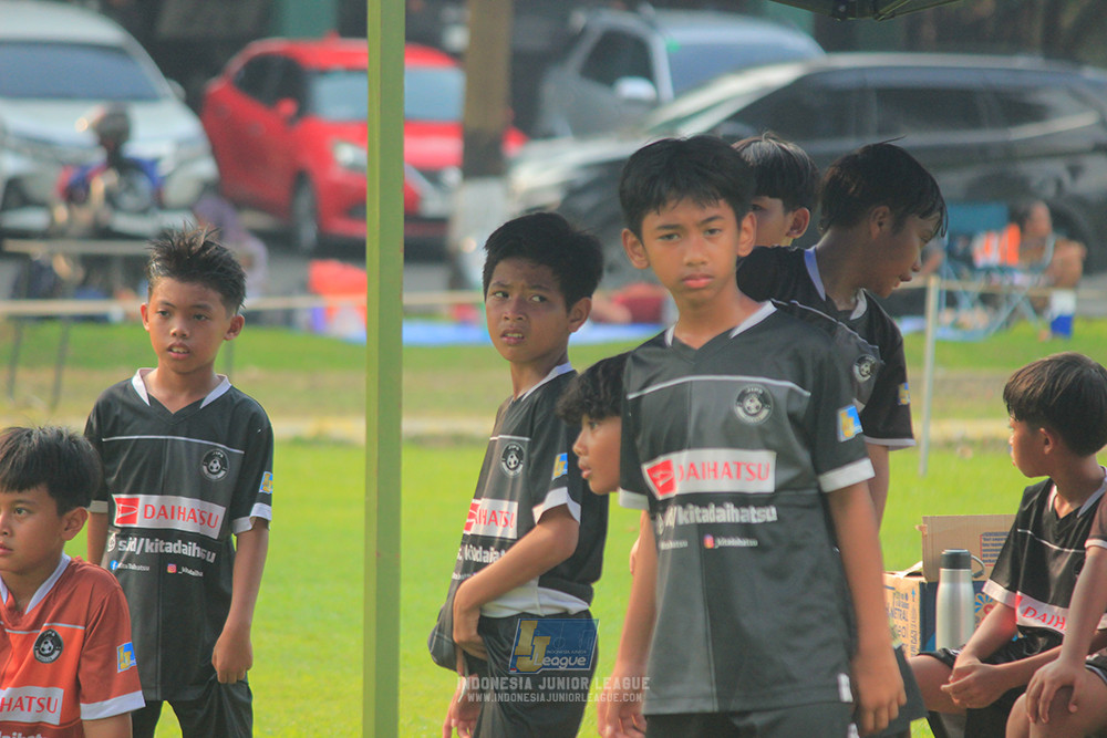 ijl u11 100526 jips soccer vs gagak muda