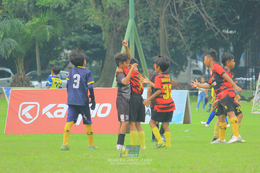 ijl u11 100526 jips soccer vs gagak muda