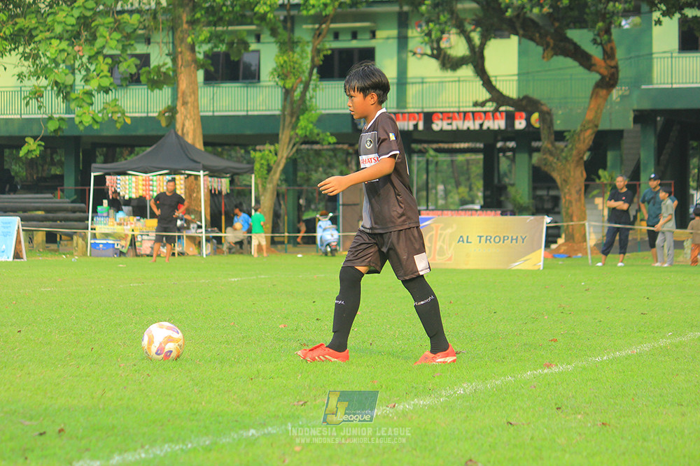 ijl u11 100526 jips soccer vs gagak muda