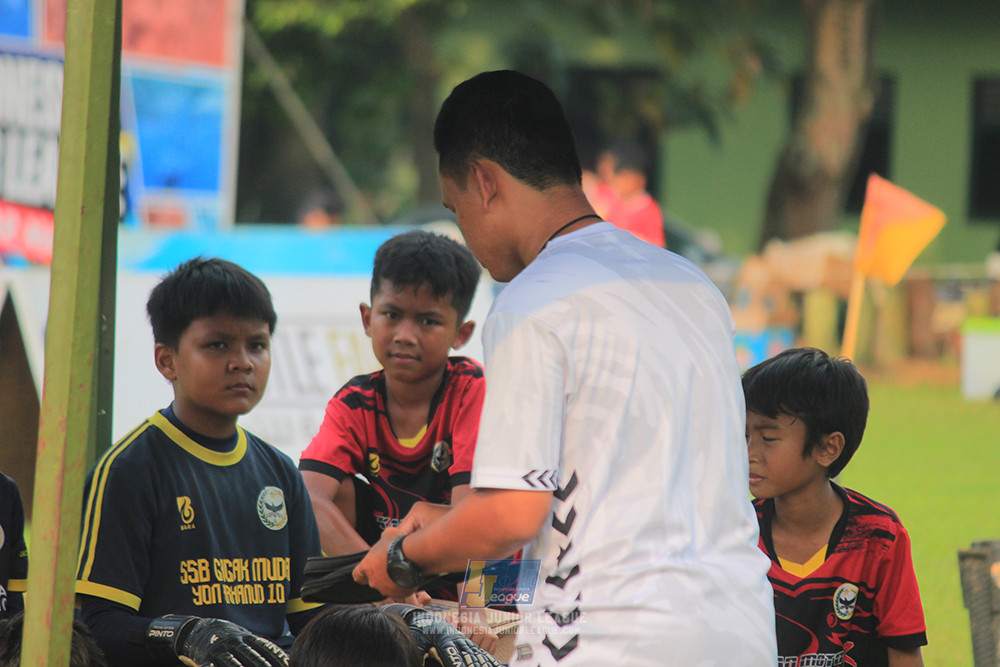 ijl u11 100526 jips soccer vs gagak muda