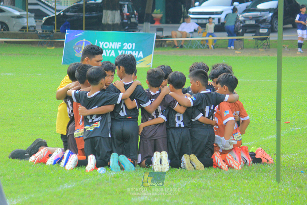 ijl u11 100526 jips soccer vs gagak muda