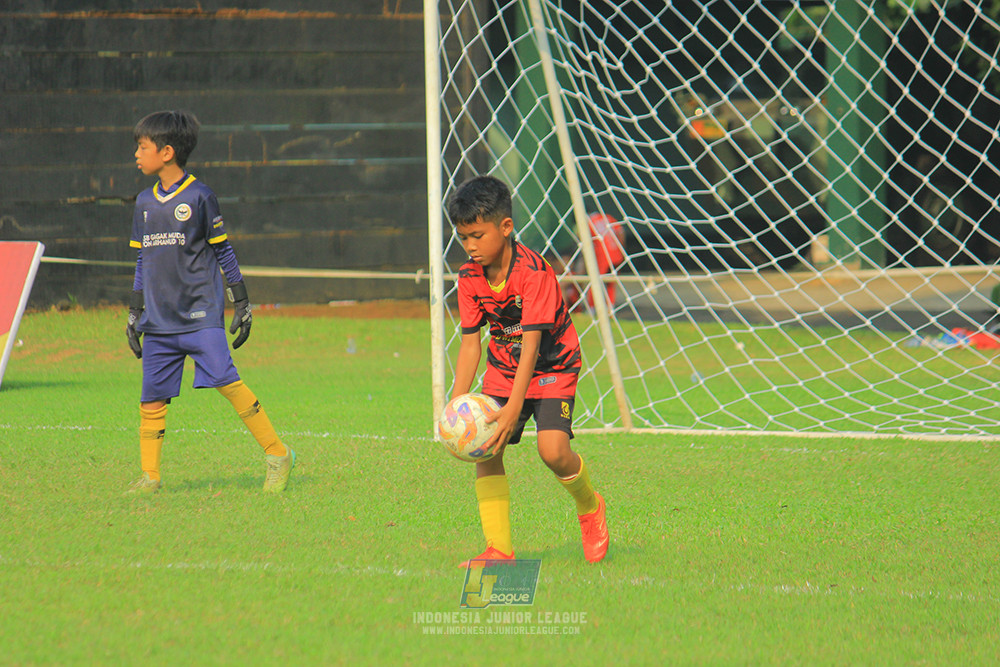 ijl u11 100526 jips soccer vs gagak muda