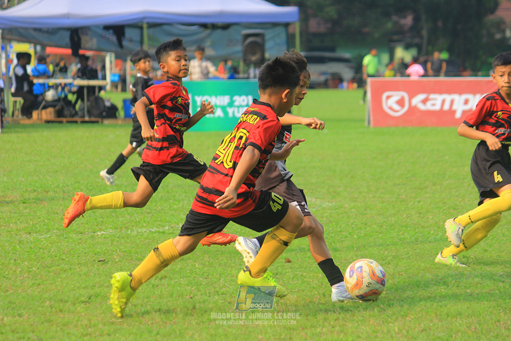 ijl u11 100526 jips soccer vs gagak muda