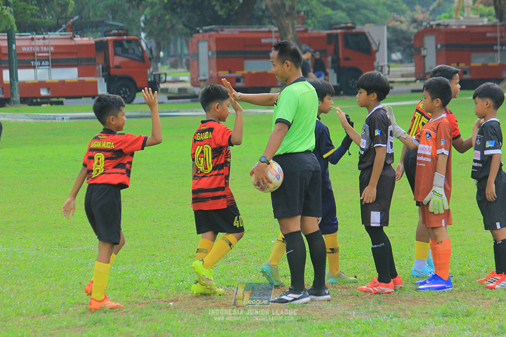 ijl u11 100526 jips soccer vs gagak muda