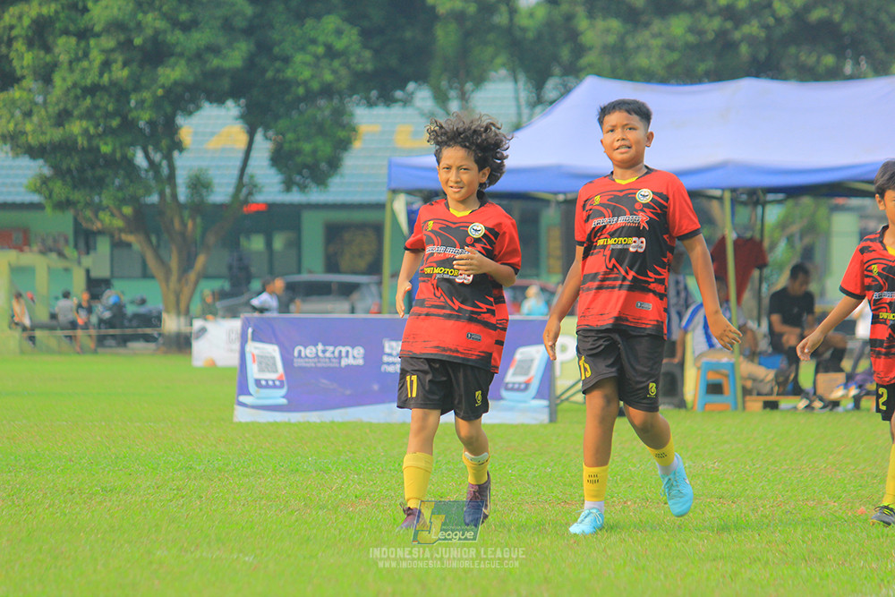 ijl u11 100526 jips soccer vs gagak muda