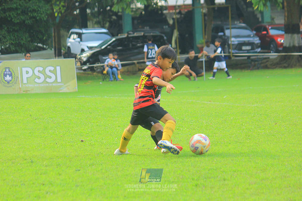 ijl u11 100526 jips soccer vs gagak muda