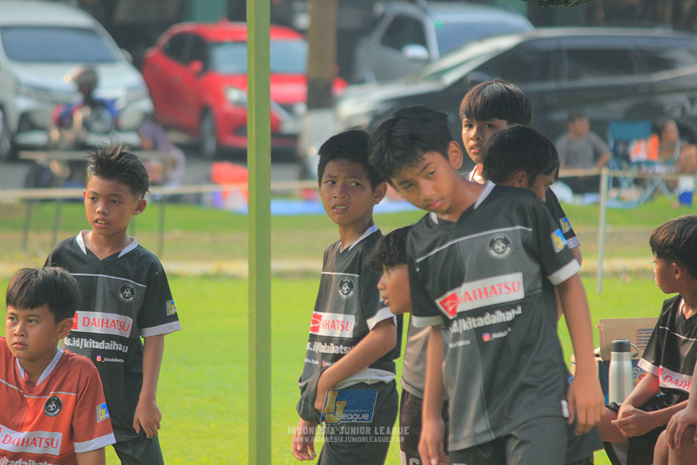 ijl u11 100526 jips soccer vs gagak muda