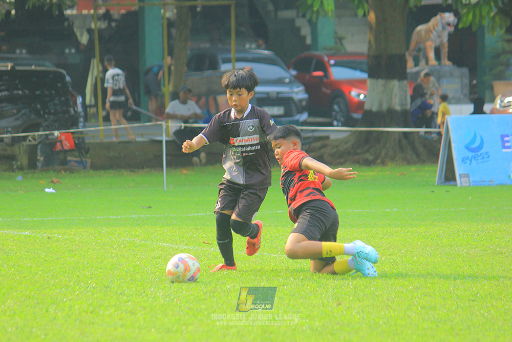 ijl u11 100526 jips soccer vs gagak muda