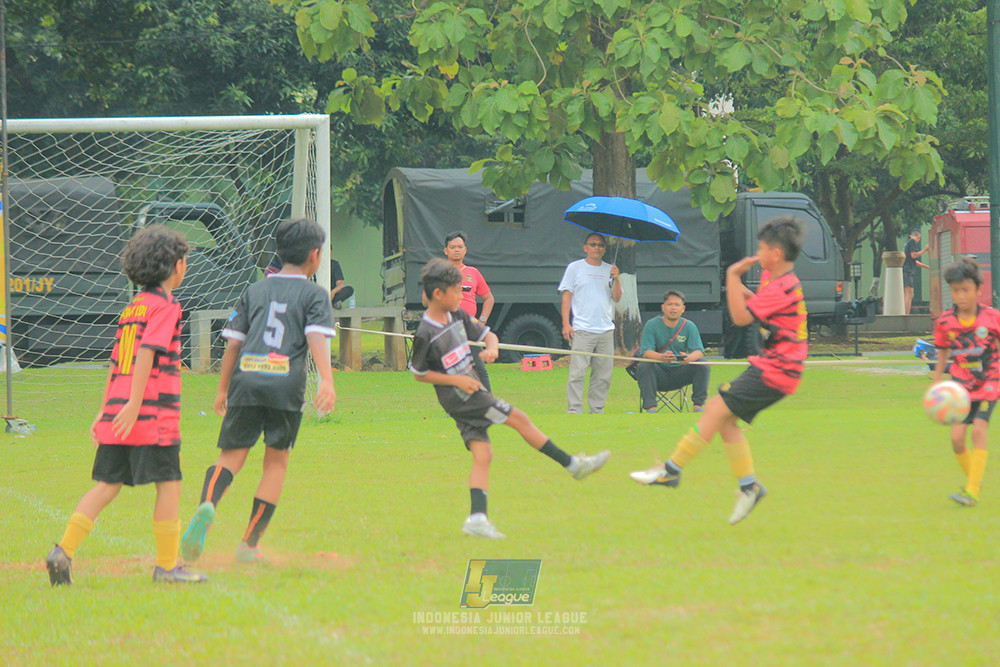 ijl u11 100526 jips soccer vs gagak muda