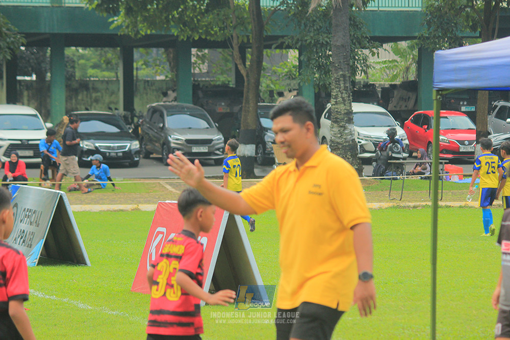 ijl u11 100526 jips soccer vs gagak muda