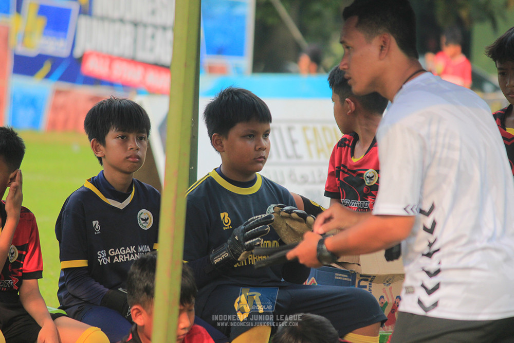 ijl u11 100526 jips soccer vs gagak muda